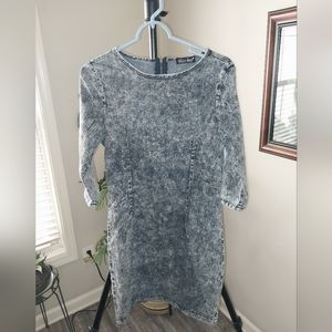Roma Studio Premium Collection skin tight acid washed jean dress  Size Medium